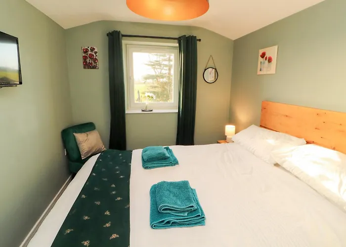 10 Keekle Terrace Cleator Moor